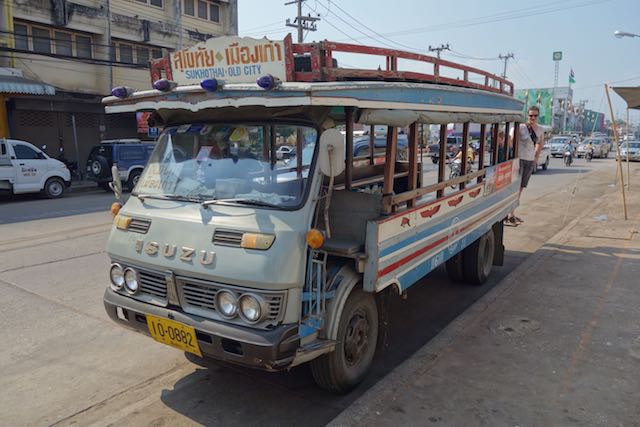 Zwischen Neu- und Alt-Sukhothai verkehrten solche vertrauenserweckenden Gefährte.