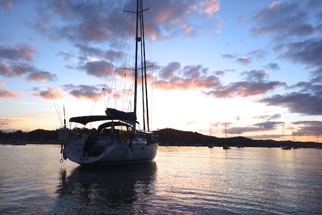 Endlich mal wieder auf einer Yacht. Ein schönes Gefühl.