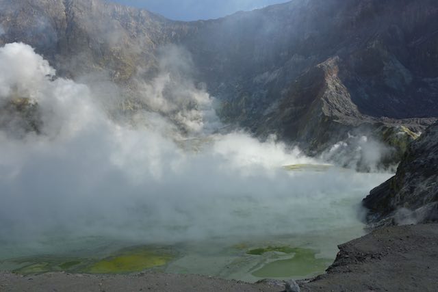 Dieser See lädt nicht zum Baden ein.
