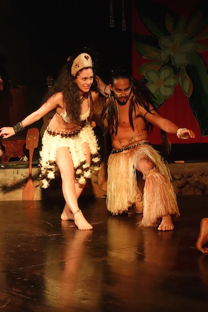 Immer wieder interessant zu sehen, wie ähnlich sich die polynesischen Kulturen sind. Es gibt aber auch immer deutliche Unterschiede zueinander.